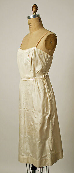 Wedding dress, House of Balenciaga (French, founded 1937), silk, French