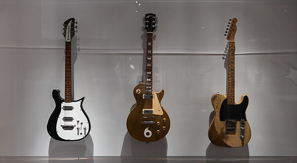 Rickenbacker, Inc. - Model 425 (serial no. BH 439) - The