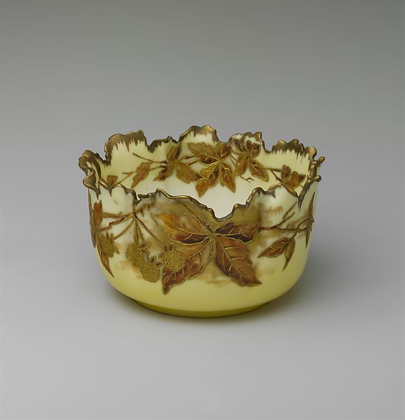 Bowl, Clara Chipman Newton (1848–1936), Porcelain, overglaze enamel decoration and raised gold paste decoration, American