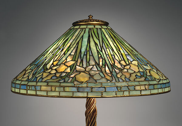 "Daffodil" lamp, Tiffany Studios (1902–32), Leaded opalescent glass and gilt bronze, American