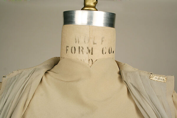 Wedding ensemble, Mainbocher (French and American, founded 1930), silk, leather, straw, coq feathers, French