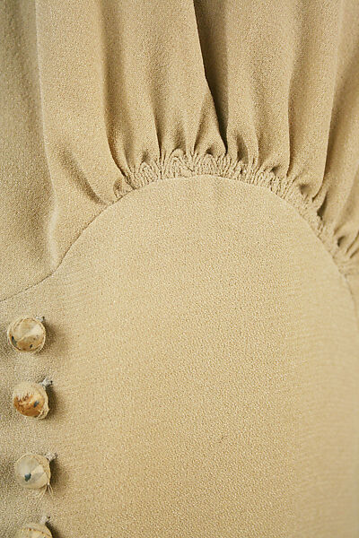 Wedding ensemble, Mainbocher (French and American, founded 1930), silk, leather, straw, coq feathers, French