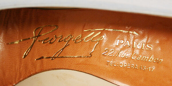 Wedding ensemble, Mainbocher (French and American, founded 1930), silk, leather, straw, coq feathers, French