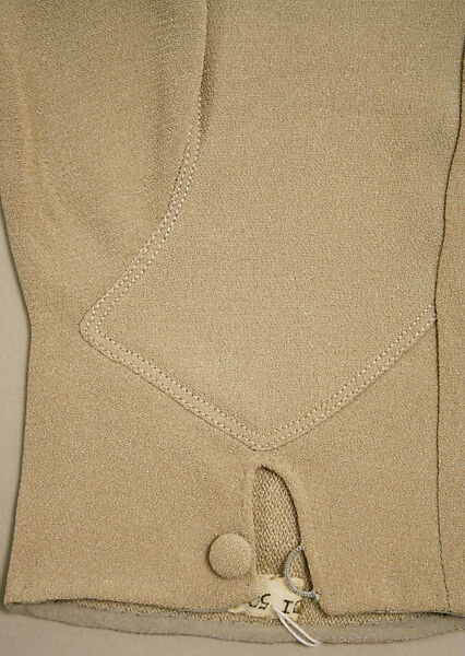 Wedding ensemble, Mainbocher (French and American, founded 1930), silk, leather, straw, coq feathers, French