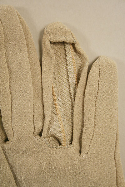 Wedding ensemble, Mainbocher (French and American, founded 1930), silk, leather, straw, coq feathers, French