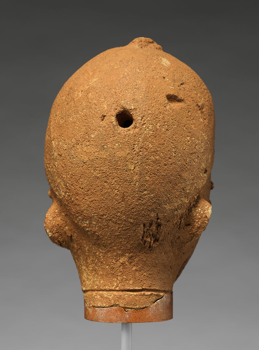 Memorial head, Akan artist, Terracotta, post-fired slip(?), Akan peoples