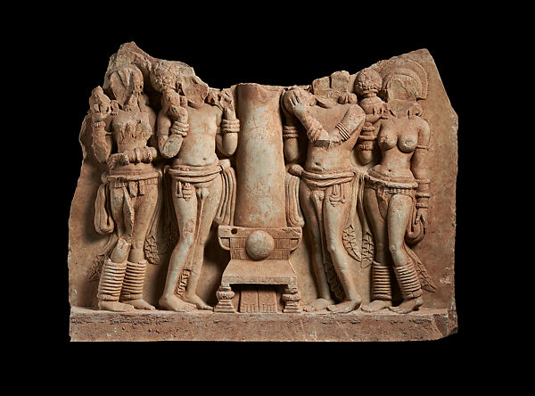 Celebrants venerating the empty throne, Limestone, India, Chandavaram Stupa 1, Prakasam district, Andhra Pradesh