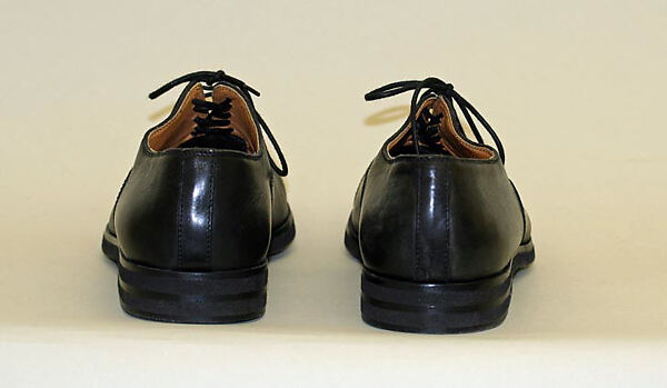 Ensemble, Donna Karan New York (American, founded 1985), (a, c) wool; (b) suede; (d, e) leather, American