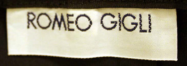 Ensemble, Romeo Gigli (Italian, born 1949), (a,b) cotton, lycra
(c) silk, wool, nylon
(d,e) synthetic fiber, leather, Italian