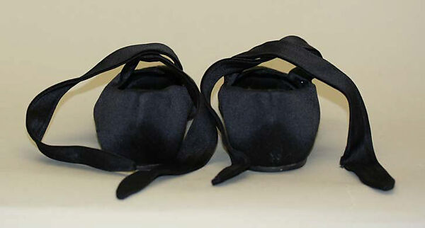 Evening ensemble, Romeo Gigli (Italian, born 1949), (a) silk, beads; (b,c) synthetic fiber, leather, Italian