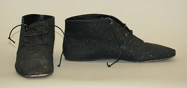 Evening ensemble, Romeo Gigli (Italian, born 1949), (a) acrylic, acetate, nylon, polyester, wool, mohair; (b) silk; (c) cotton; (d,e) synthetic fiber, leather, plastic, Italian