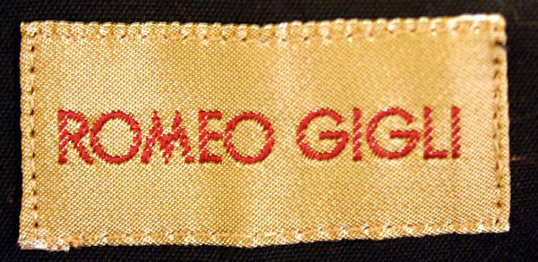 Suit, Romeo Gigli (Italian, born 1949), (a,b) cotton; (c) silk, Italian