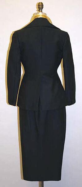 Suit, Romeo Gigli (Italian, born 1949), (a,b) cotton; (c) silk, Italian