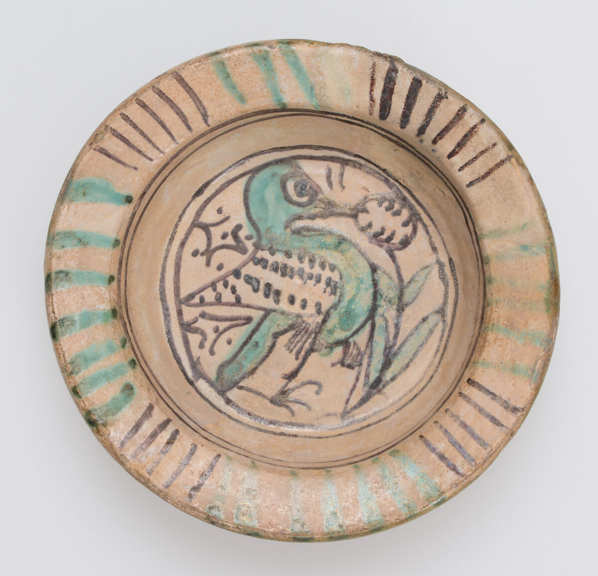 Bowl with Bird, Earthenware, tin-glazed, Central Italian 