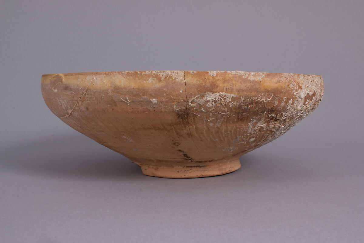 Bowl with incised decoration, Earthenware, tin-glazed and sgraffito, Byzantine