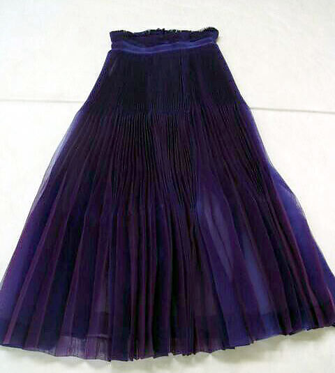 Skirt, Issey Miyake (Japanese, 1938–2022), polyester, Japanese