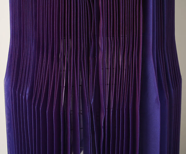 Skirt, Issey Miyake (Japanese, 1938–2022), polyester, Japanese