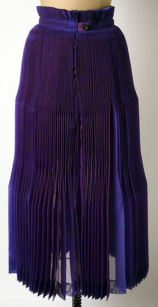Skirt, Issey Miyake (Japanese, 1938–2022), polyester, Japanese 