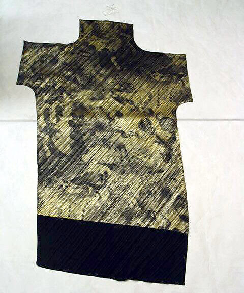 Dress, Issey Miyake (Japanese, 1938–2022), polyester, Japanese