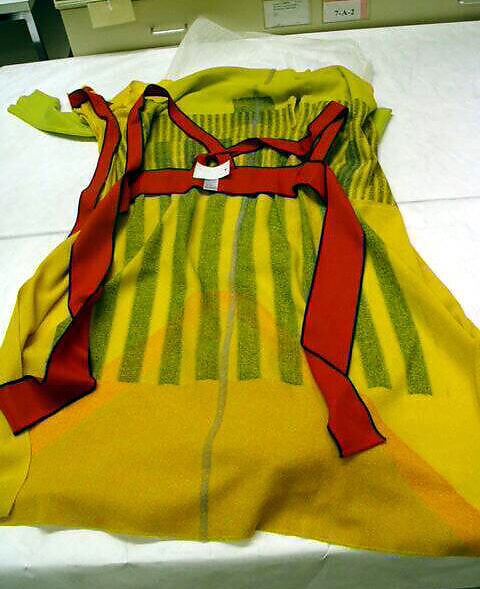 Dress, Issey Miyake (Japanese, 1938–2022), wool, nylon, Japanese