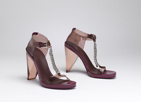 Ensemble, Burberry (British, founded 1856), (a) silk, polyester, (b, c) leather, plastic (polyurethane), metal, (d) cotton, plastic (polyvinyl chloride), (e) palladium-plated brass, plastic, (f) palladium-plated brass, (g) palladium-plated brass, (h) palladium-plated brass, British