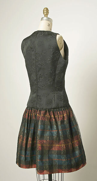 Cocktail ensemble, Vera Wang (American, born 1949), (a, b) synthetic fiber, silk, American