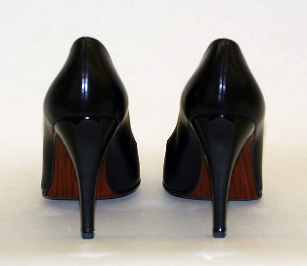 Ensemble, Ralph Lauren (American, born 1939), (a,b) wool; (c) cotton; (d,e) synthetic fiber; (f) silk; (g,h) leather, plastic (vinyl), American