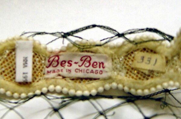 Hat, Bes-Ben (American, founded 1920), plastic, synthetic fiber, American