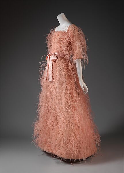 Evening dress, House of Balenciaga (French, founded 1937), silk, feathers, French