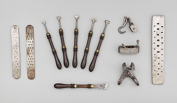 Set of Molding Tools for Turning, Steel (etched), beechwood (tinted, waxed), German, Nuremberg 
