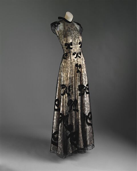 Evening dress, Madeleine Vionnet (French, Chilleurs-aux-Bois 1876–1975 Paris), cotton, metallic, French 