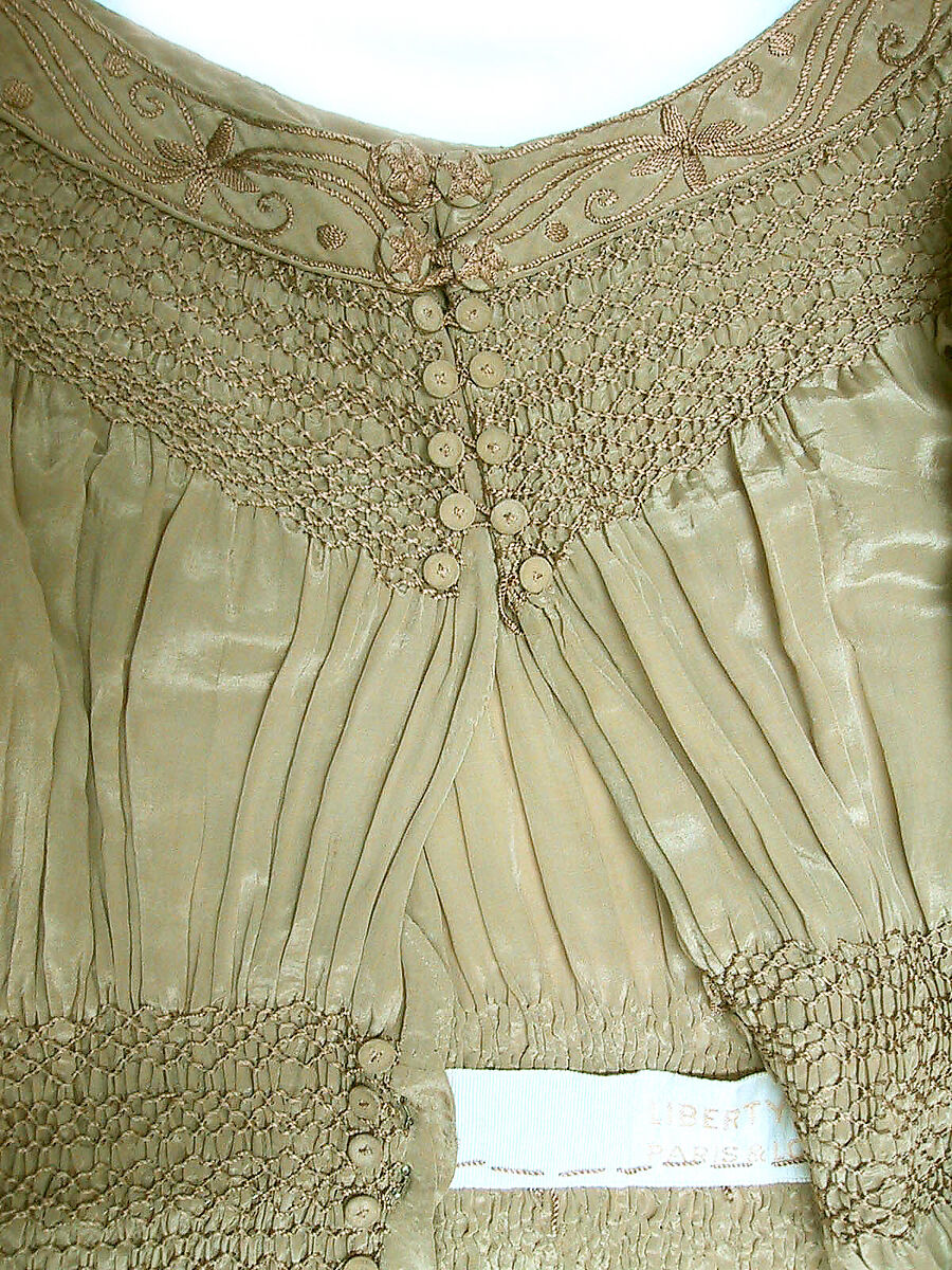 Dress, Liberty &amp; Co. (British, founded London, 1875), silk, linen, cotton, British