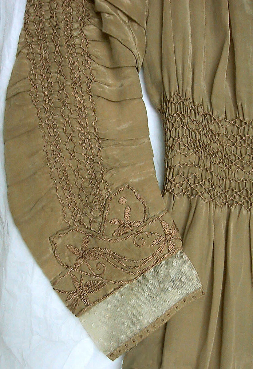 Dress, Liberty &amp; Co. (British, founded London, 1875), silk, linen, cotton, British