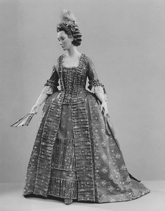 Robe à la française, silk, French