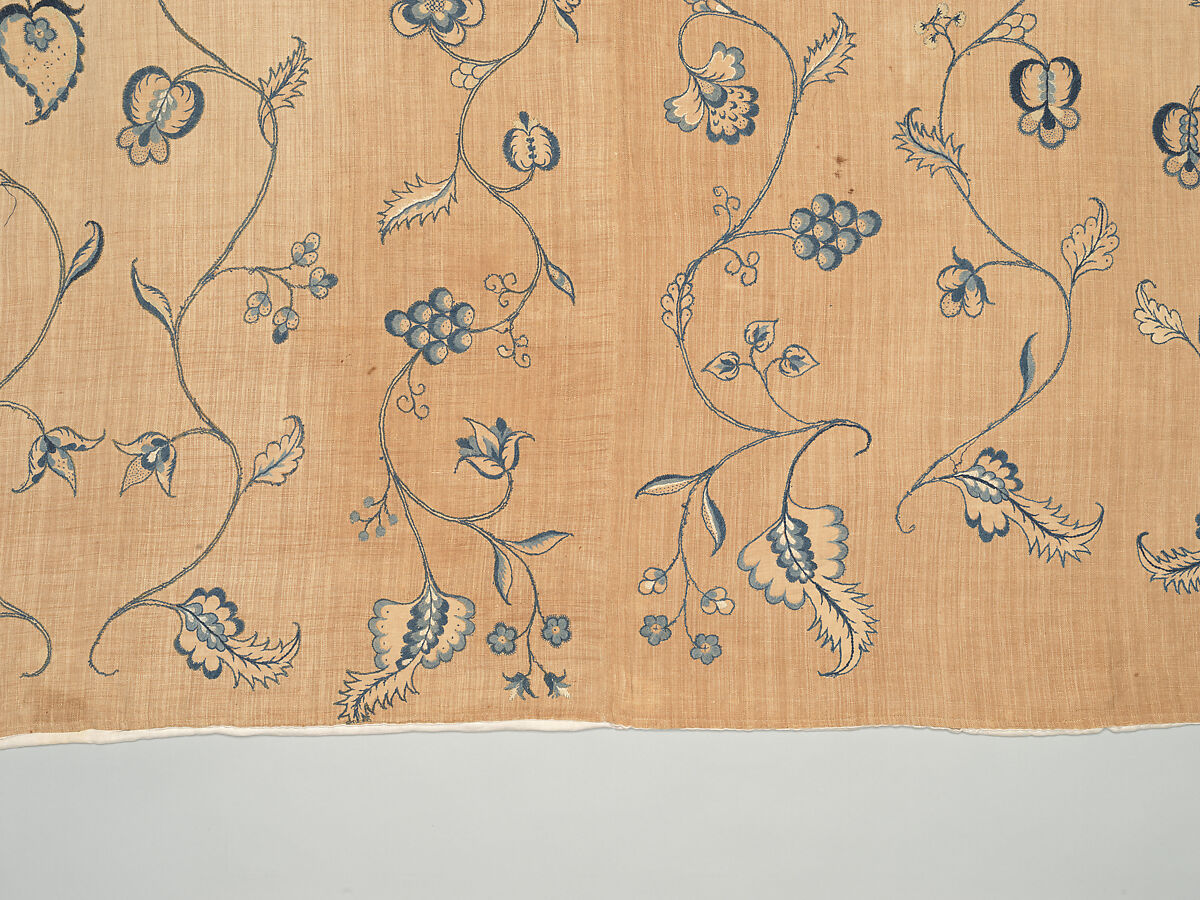 Bedcover with appliqued crewel embroidery motifs, Member of the Cabot family (American (Massachusetts), 18th century), Linen, embroidered with wool and silk, American