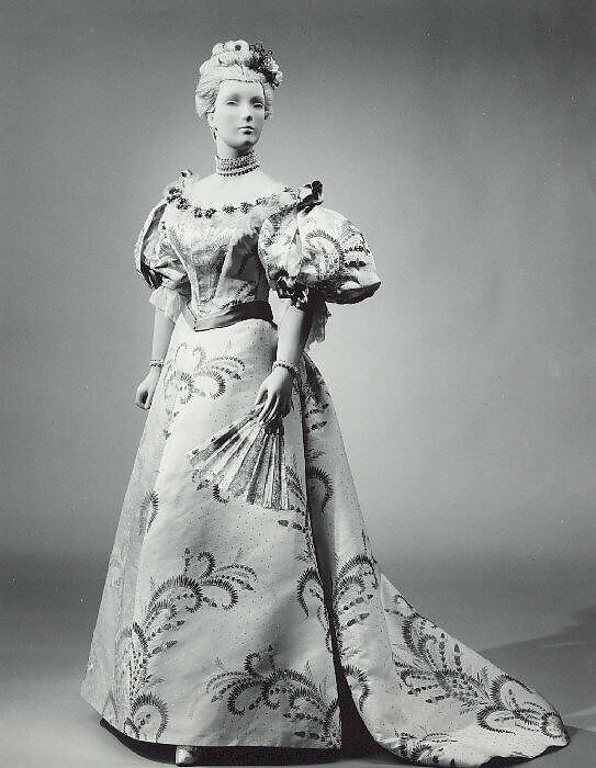 Ball gown, House of Worth (French, 1858–1956), silk, French