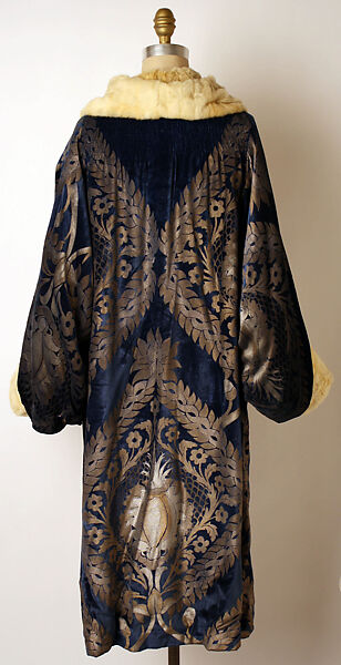Evening coat, Gallenga (Italian, 1918–1974), silk, fur, Italian