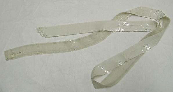 Evening dress, House of Chanel (French, founded 1910), silk, sequins, French