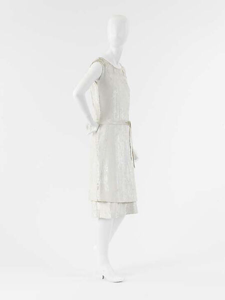 Evening dress, House of Chanel (French, founded 1910), silk, sequins, French