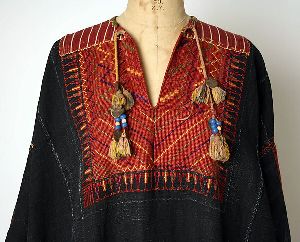 Dress, Linen, silk; embroidered