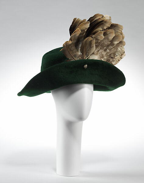 Hat, Caroline Reboux (French, active 1870–1956), fur (possibly rabbit), feathers (goose, anser anser domesticus), silk, French