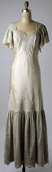 Lingerie, Mrs. Herbert Sage Mesick, silk, linen, Chinese 