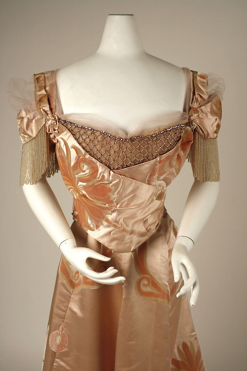 Evening dress, House of Worth (French, 1858–1956), silk, glass, French