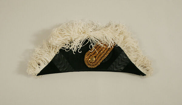 Uniform, wool, metallic thread, brass, steel, silk, feathers, leather, British