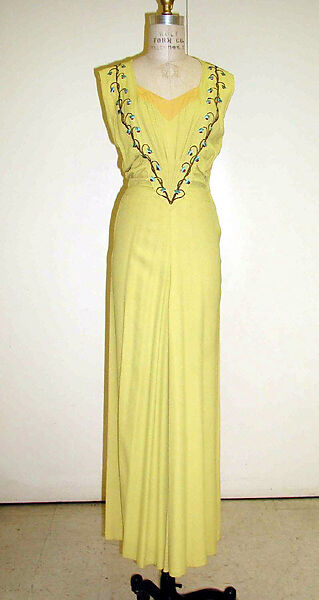 Evening ensemble, Elsa Schiaparelli (Italian, 1890–1973), rayon, silk, metallic thread, metal, plastic, French