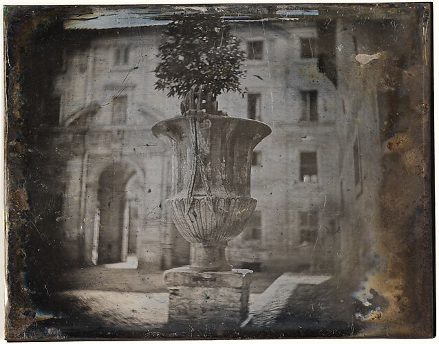 Vase, Santa Cecilia in Trastevere, Rome (61. Rome Sa. Cecilia (vase))