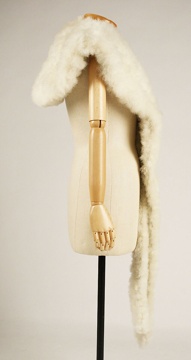 Accessory set, feathers, silk, British