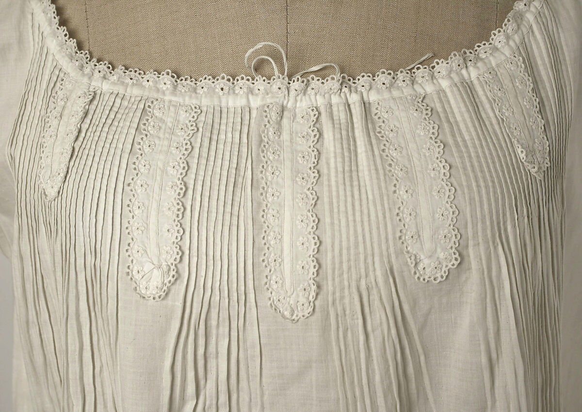 Chemise, cotton, American