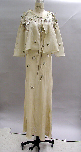 Court presentation ensemble, Schiaparelli (French, founded 1927), silk, feathers, French