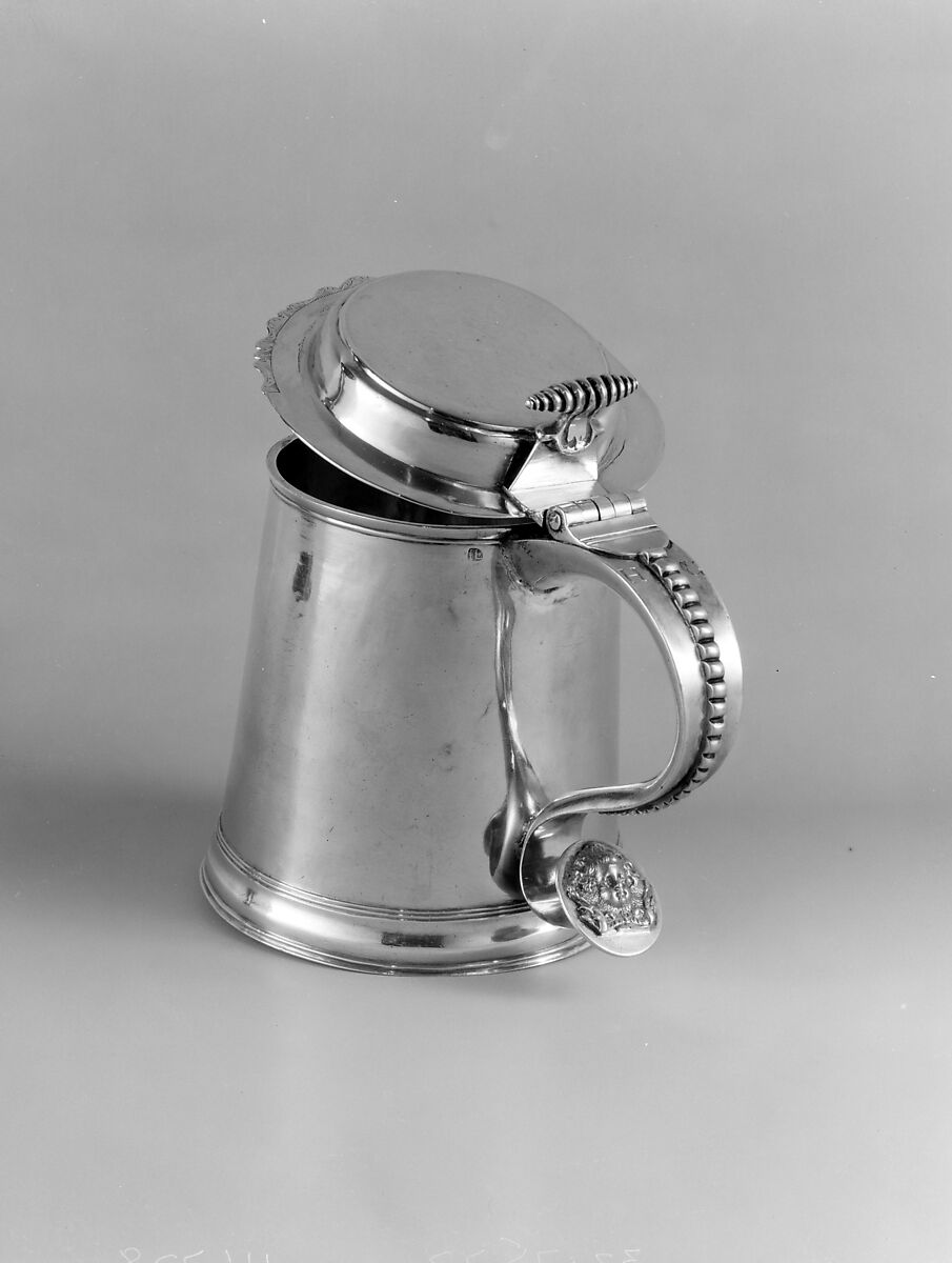 Tankard, Probably John Le Roux (baptized 1695), Silver, American